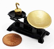 Dolls House Black Kitchen Weighing Scales 1:12 Scale Miniature 1294 tumdee Keuken Scales price