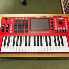 Akai Professional MPC Key 37 Standalone Production Keyboard Sampler New Japan Grafische & muzieksoftware price