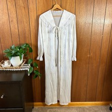 VANDEMERE Womens Long Sleeve Floral Lace Trim Nightgown Robe Loungewear Cream Dames nachtjapon en badjas price