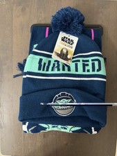 Star Wars Mandalorian The Child Wanted Scarf Beanie Pom Pom Set 2020 New W/ Tags Baby Kleding Set price