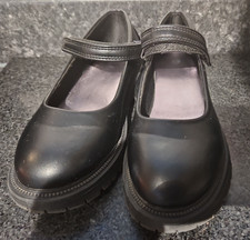 Matalan Girls School Shoes Meisjes casual schoenen price