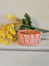 Vintage 1970's Stretch Bracelet Orange & White Resin Or Bakelite Type Of Beads Goud Armband price