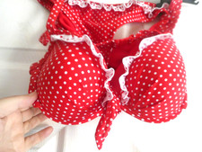 ladies preowned 2 peice bikini set top size 10 bottoms size 10 Bikini price