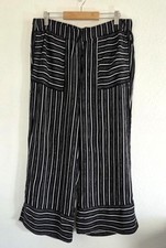 LOFT Petite Women's Black White Stripe Wide Leg Crop Viscose Capri Pants Size MP Dames capri / capribroek price