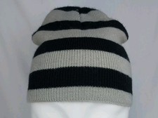 Gray & Black Striped Youth Knit Beanie Hat Youth One Size Fits Most Acrylic Kinder muts price