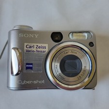 Sony Cyber-shot DSC-S60 4.1MP Silver Digital Camera Tested and Working Digitale camera's price