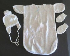 Hand Knit Baby BUNTING + HAT + Hand MITTS Sleep Sack Set Neutral Color Boy Girl Baby Handschoenen price