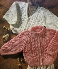 BABY CARDIGANS VINTAGE  KNITTING PATTERNS IN DK TO FIT 16-22", BIRTH-2YRS F78 Jongens vesten price