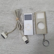 2007 Apple iPod Nano A1199 2GB 2nd Generation Silver MA477 w Accessories - O8 MP3 Player & iPod Accessories price