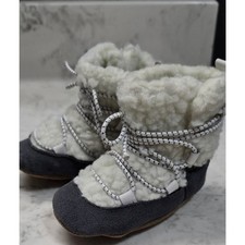 Robeez Faux-fur/lace up/winter boots/Charcoal sherpa/ size 1 Unisex Kids' Booties price