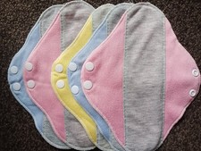 BNWOT Pack Of 5 Mixed Coloured Eco-Friendly Washable Sanitary Pads With Poppers Sanitary Pads and Tampons price