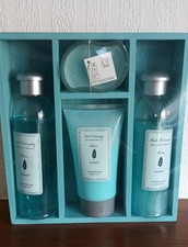 "Bath Philosophy" Juniper Aromatherapy Gift Set In  Wooden Box New Philosophy Sets price