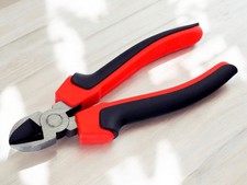 8" Diagonal Side Cutting Pliers 200mm Wire Cutters Snips Non-Slip Heavy Duty Diagonal Cutters price