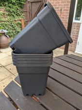 BRAND NEW 7 Litre SQUARE BLACK PLASTIC PLANT POTS. ** 5 per pack ** Pots price