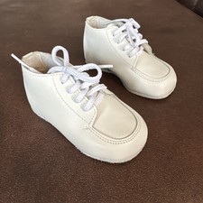 KEPNER SCOTT Leather White High Top First Walking Shoes Size 5.5 Excellent Unisex Kids' First Walker Shoes price
