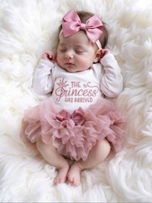 Newborn Girl Photography PropsBaby Girl Coming Home Outfit 6-9 M Baby Coming Home Set price