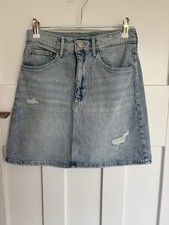 Girls H&M Light Blue Demin Mini Skirt Frayed Detail Age 13-14Yrs Great Condition Girls' Skirt price