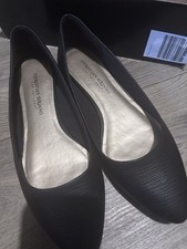 Christian Siriano Women’s Black Faux Suede Pointed Toe Ballet Flats 7.5 Ballet Flats price
