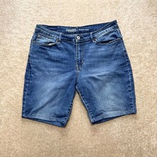 Signature by Levi's Capri Shorts Women's Size 12 Blue Denim Medium Wash Outdoor Shorts & Capri (Outdoor) price