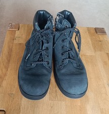 Timberland Kids Boots – Black Leather – UK 1.5 – Unisex Outdoor Shoes. Unisex Kids Outdoor Shoes price