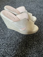 Daniel Wedges Size 4 Worn Once Too Big Soft Beautiful Leather Wedge Heels price