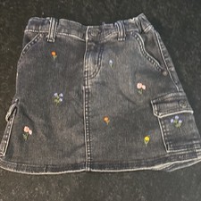 Cat & Jack Girls Black Denim Floral Embroidered A-Line Skirt S (6/7) Girls' Jeans / Denim Skirt price