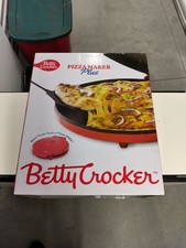 Betty Crocker 12” Pizza Maker Plus New In Box Pizza Makers price