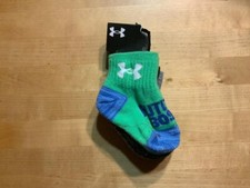 Boys NWT Under Armour Crew Socks 3prs  SIZE 4K- 7K 1 Boys' Socks Set price