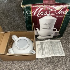 Mrs Tea by Mr Coffee HTM1 Hot Tea Maker 6 Cup -30oz ceramic pot White Vintage Tea Makers price