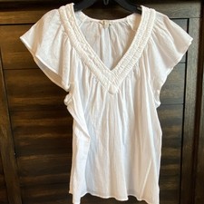 Lucky Brand White Solid 100% Cotton V-Neck Flutter Sleeve Ruffle Blouse L Blouse price