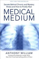 Medical Medium: Secrets Behind Chronic and Mystery Illness and How t - VERY GOOD Medical Books price
