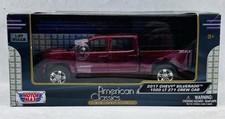 Motor Max American Classics 2017 Chevy Silverado 1500 LT Z71 Crew Cab 1:27 NIB American Classics price