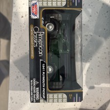 Motor Max - American Classics premium die-cast collection - 1941 Plymouth Pickup American Classics price