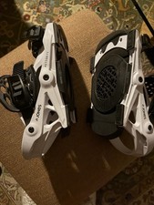 NEW Jones Meteorite Snowboard Bindings White/Black M Adj 4x4 4-Hole Bindings price