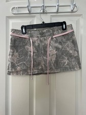 Hollister Size 4 W27 Camouflage Mini Skirt Skirt price