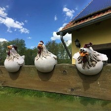 Funny Chicken Fence Decor Statues Resin Garden Farm Yard Chicken Hen Sculpture a Garden Accessory price