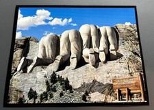 Large Magnet: The Other Side Of America / Mt. Rushmore (Funny AI Rendering) Other price