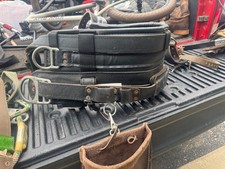 Lineman Climbing Gear, Belt 24-28, gaffs, secondary and some tools Climbing Gear price