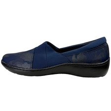 Clarks Cora Heather Navy Camo Loafers Size 8.5N (Narrow) Slip On Comfort Shoes Women's Casual Shoes price