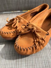Women's Minnetonka Moccasins, size 8.5 Women's Casual Shoes price
