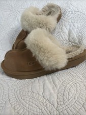 UGG Disquette Chestnut Shearling Leather Girls size 2 Slippers Sandals EUC Girls' Slippers & Sandals price