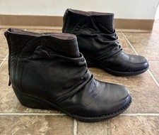 Dansko Boots Womens 38 Black Leather Ankle Bootie Wedge Zipper Ruching Comfort Kadın Botları price