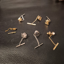 Vintage Men's Tie Tack & Stick Pin Lot of 7, Horse X 2, Masonic, Fire DEPT, Etc. Kravat İğnesi price