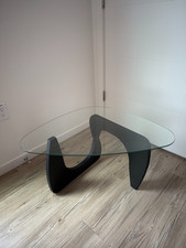 Brand New Abstract Glass Coffee Table Black Base Triangular Shape 16 x 22 x 32 Orta Sehpa price