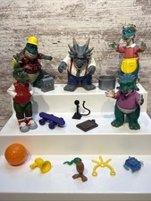 *RARE*Dinosaurs TV Show Figures Sinclair Family Disney 1990s w/Accessories Lot 5 TV Aksesuarları price