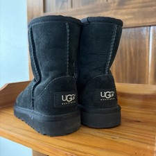 UGG Black Sheepskin Shearling Style Mid-Calf Pull-On Round Toe Boot Toddler 8 Unisex Children's Boots price