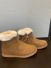 Cat And jack Winter Boots Girls Size 3 Girls' Boots price