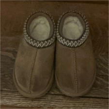 UGG kids Brown Suede Shearling Lined Clog Slippers Embroidered Size 6 Girls' Slippers price
