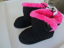 NEW Girls **7/8**9/10**11-12** Black Hot Pink Fur Fuzzy Knit Slippers NWT!! Girls' Slippers price