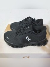 On Cloud 6 Youth/Kids Running/Casual Shoes - Black, Size 2.5 Unisex Kids Outdoor Shoes price